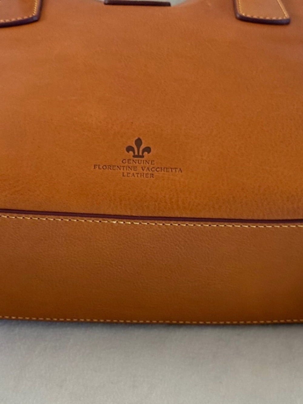 Dooney & Bourke Italian Florentine Leather Shoulder Tote Discontinued - Picture 3 of 8